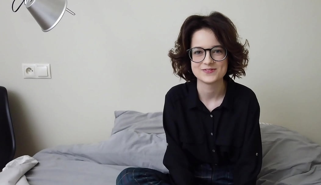 Young Polish Newcomer Steps in Front of the Camera for Her First Nude Interview